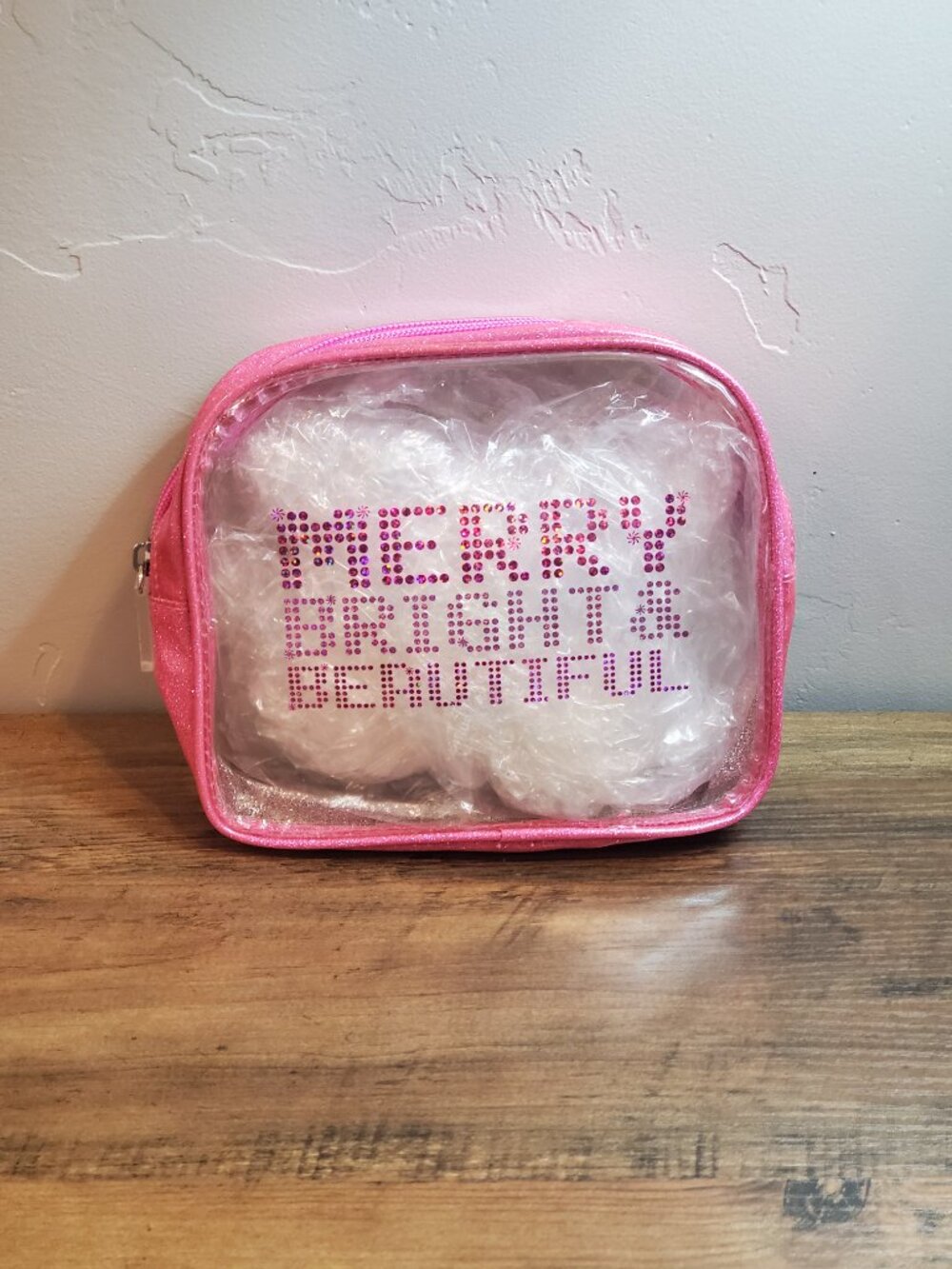 Bath & Body Works Merry Bright Beautiful Pink Glitter Cosmetic/Makeup Bag - Picture 2 of 5